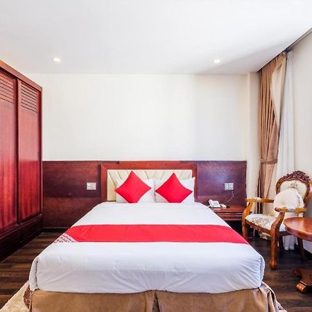 Gic Land Hotel Дананг Екстериор снимка