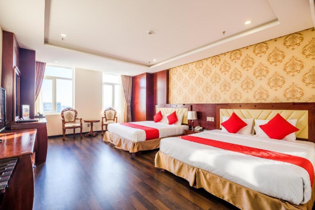Gic Land Hotel Дананг Екстериор снимка