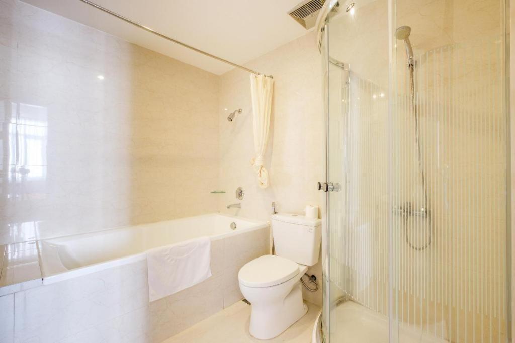 Gic Land Hotel Дананг Екстериор снимка