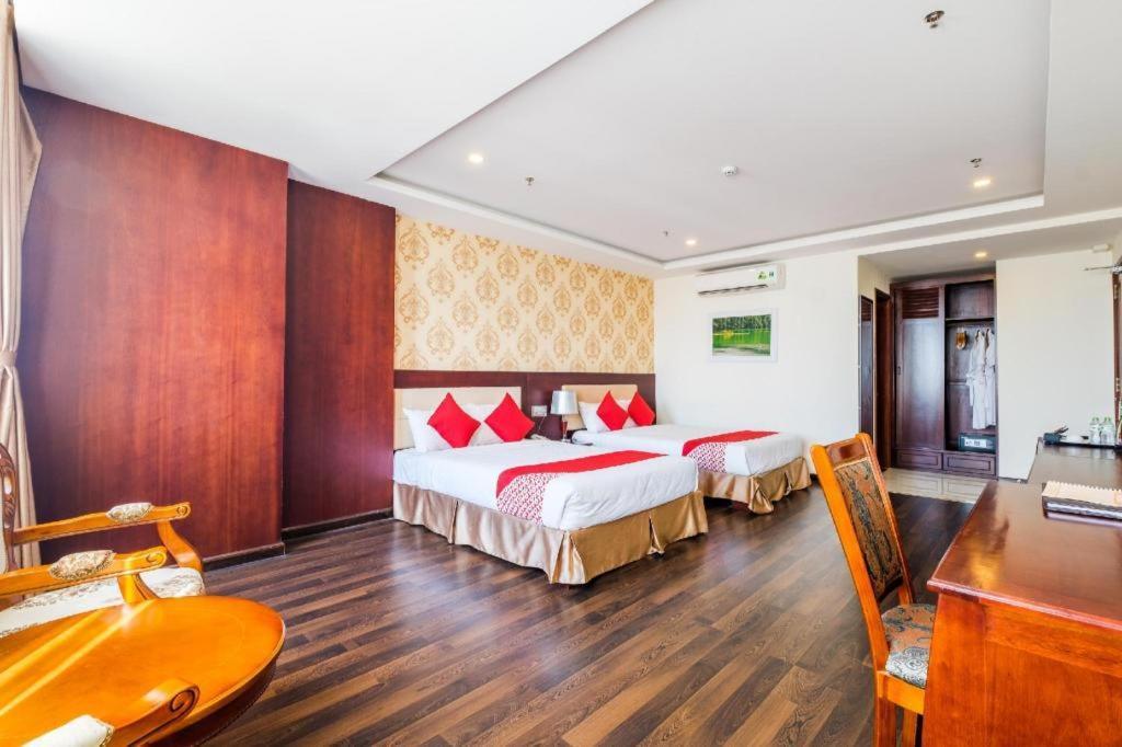 Gic Land Hotel Дананг Екстериор снимка
