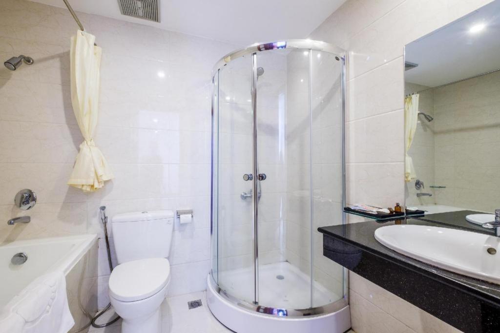 Gic Land Hotel Дананг Екстериор снимка