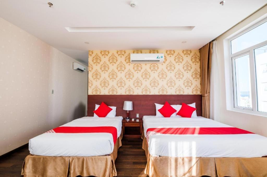 Gic Land Hotel Дананг Екстериор снимка