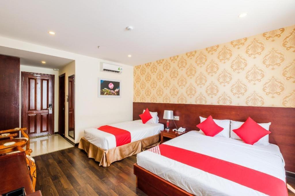 Gic Land Hotel Дананг Екстериор снимка